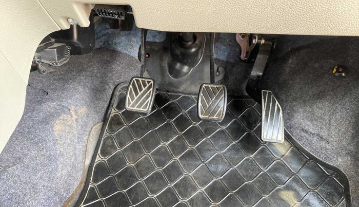 2017 Maruti Celerio VXI, Petrol, Manual, Pedals