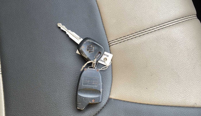 2017 Maruti Celerio VXI, Petrol, Manual, Key Close Up