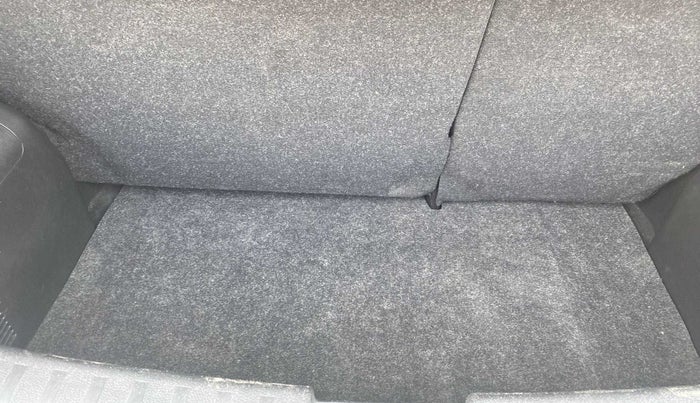 2017 Maruti Swift LXI (O), Petrol, Manual, 8,266 km, Boot Inside