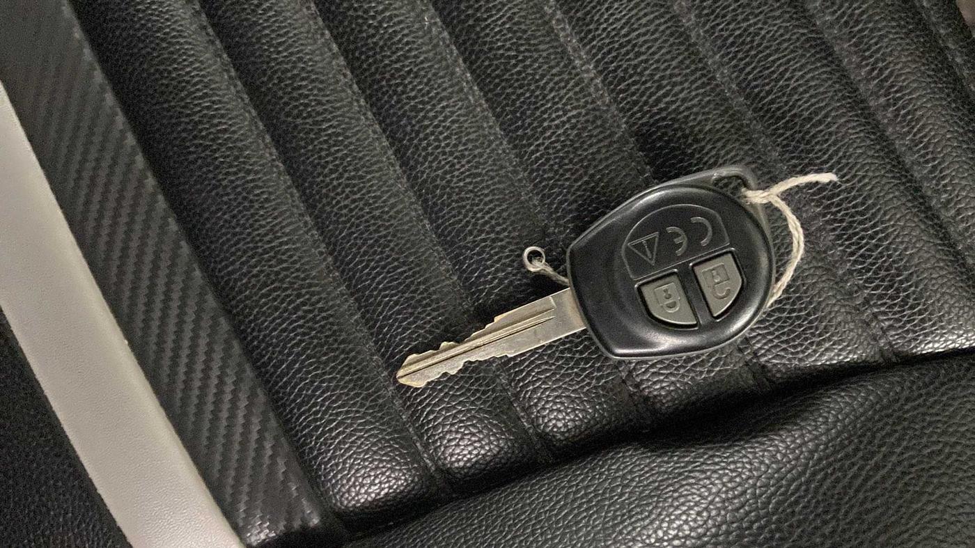 2019 Maruti Baleno DELTA PETROL 1.2, Petrol, Manual, 24,676 km, Key Close Up