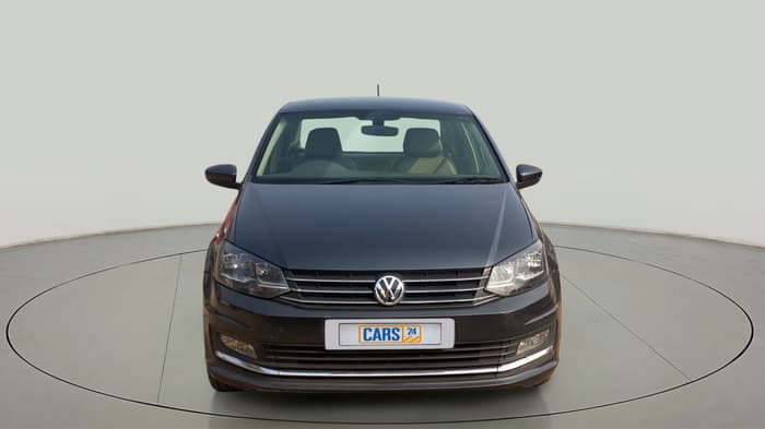 2017 Volkswagen Vento HIGHLINE PLUS 1.2 AT 16 ALLOY, Petrol, Automatic, 61,968 km, Front