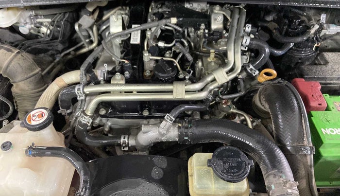 2018 Toyota Innova Crysta 2.4 VX 7 STR, Diesel, Manual, 29,238 km, Open Bonet