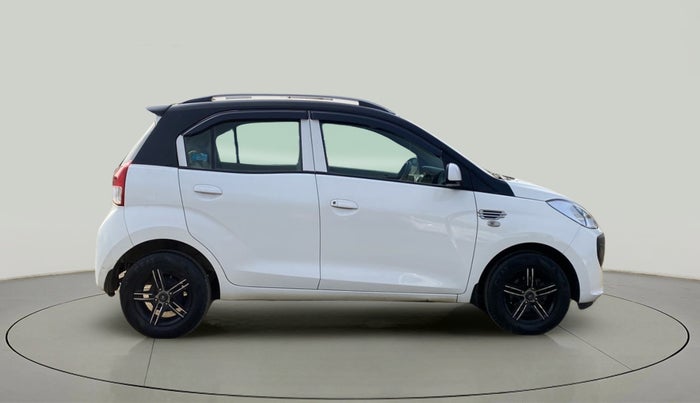 2018 Hyundai NEW SANTRO MAGNA CNG, CNG, Manual, 71,968 km, Right Side View