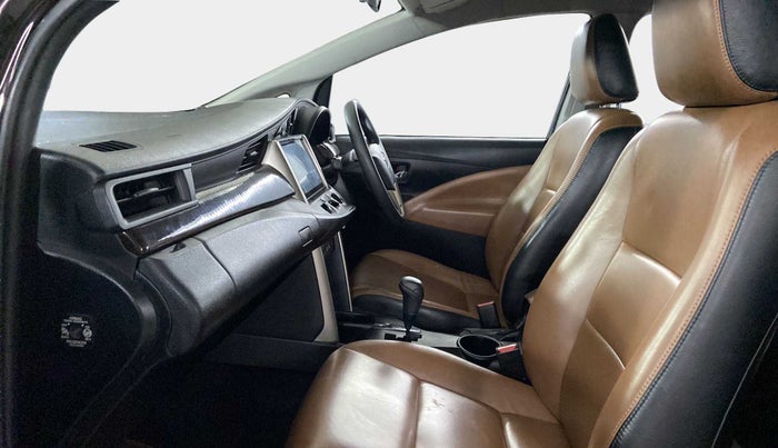 2017 Toyota Innova Crysta 2.4 GX AT 7 STR, Diesel, Automatic, 53,056 km, Right Side Front Door Cabin