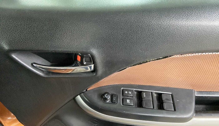 2016 Maruti Baleno ALPHA PETROL 1.2, Petrol, Manual, 62,194 km, Driver Side Door Panels Control