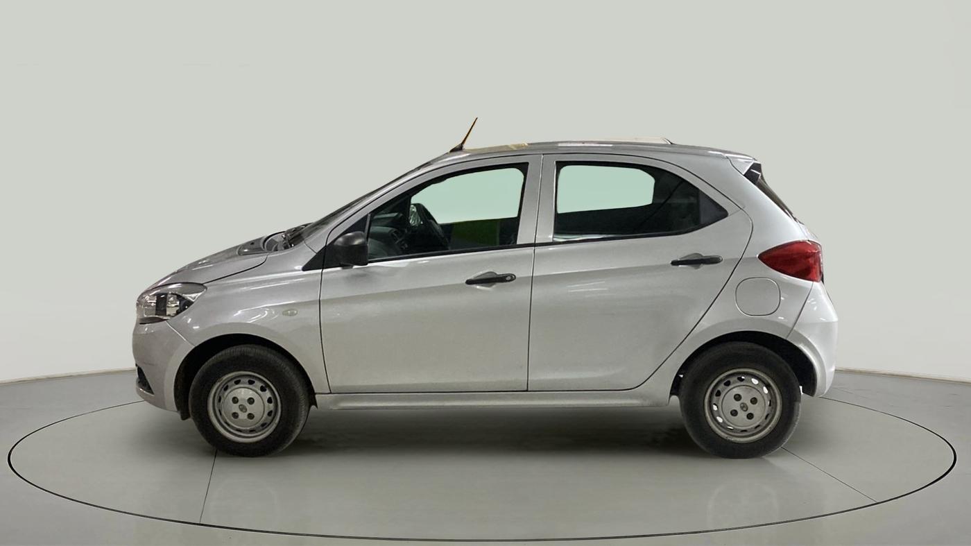 2018 Tata Tiago XM PETROL, Petrol, Manual, 31,595 km, Left Side