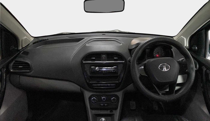 2018 Tata Tiago XM PETROL, Petrol, Manual, 31,595 km, Dashboard