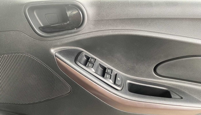 2020 Ford FREESTYLE TITANIUM 1.2 PETROL, Petrol, Manual, 14,765 km, Driver Side Door Panels Control