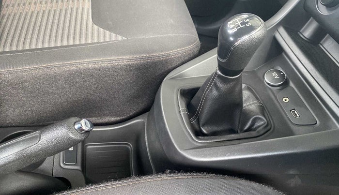2020 Ford FREESTYLE TITANIUM 1.2 PETROL, Petrol, Manual, 14,765 km, Gear Lever