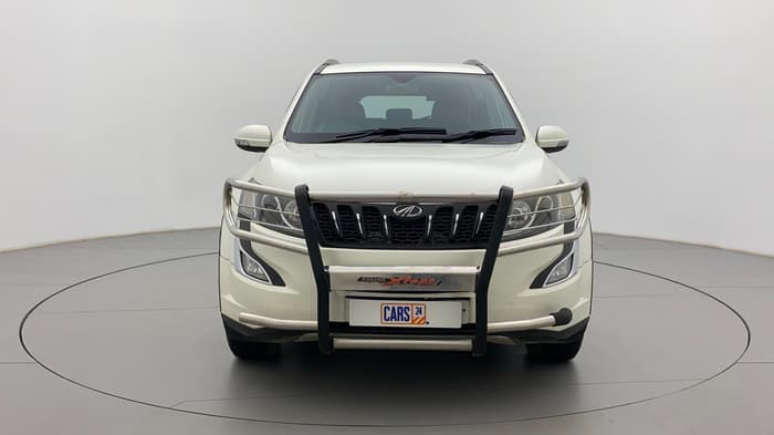 2016 Mahindra XUV500 W8, Diesel, Manual, 69,864 km, Front