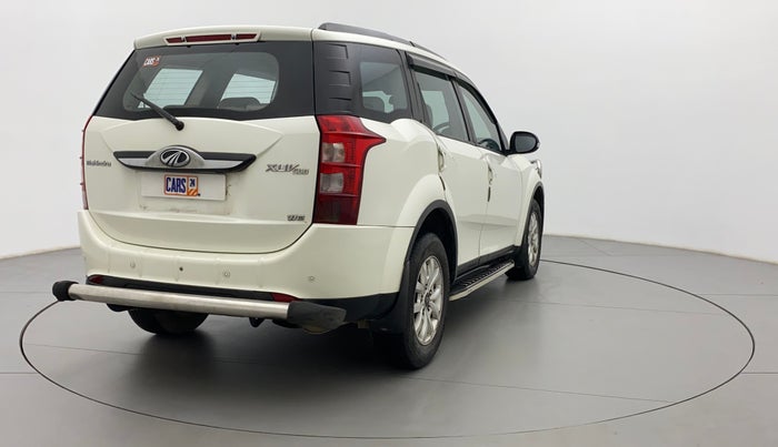 2016 Mahindra XUV500 W8, Diesel, Manual, 69,864 km, Right Back Diagonal