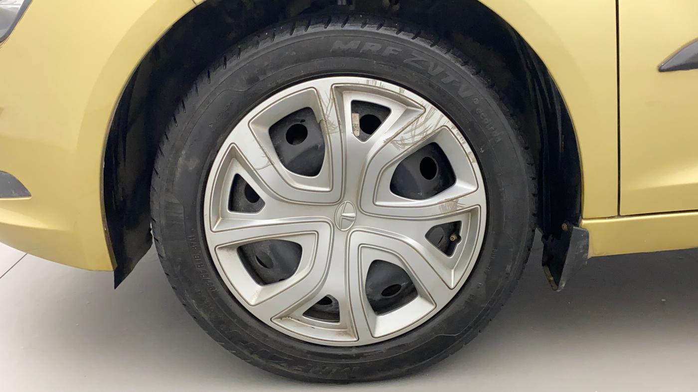 2020 Tata ALTROZ XT PETROL, Petrol, Manual, 20,328 km, Left Front Wheel