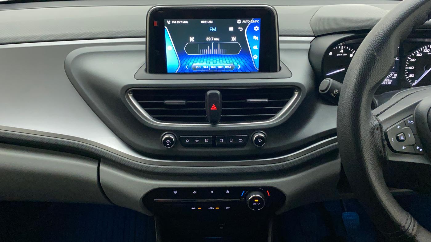2020 Tata ALTROZ XT PETROL, Petrol, Manual, 20,328 km, Air Conditioner