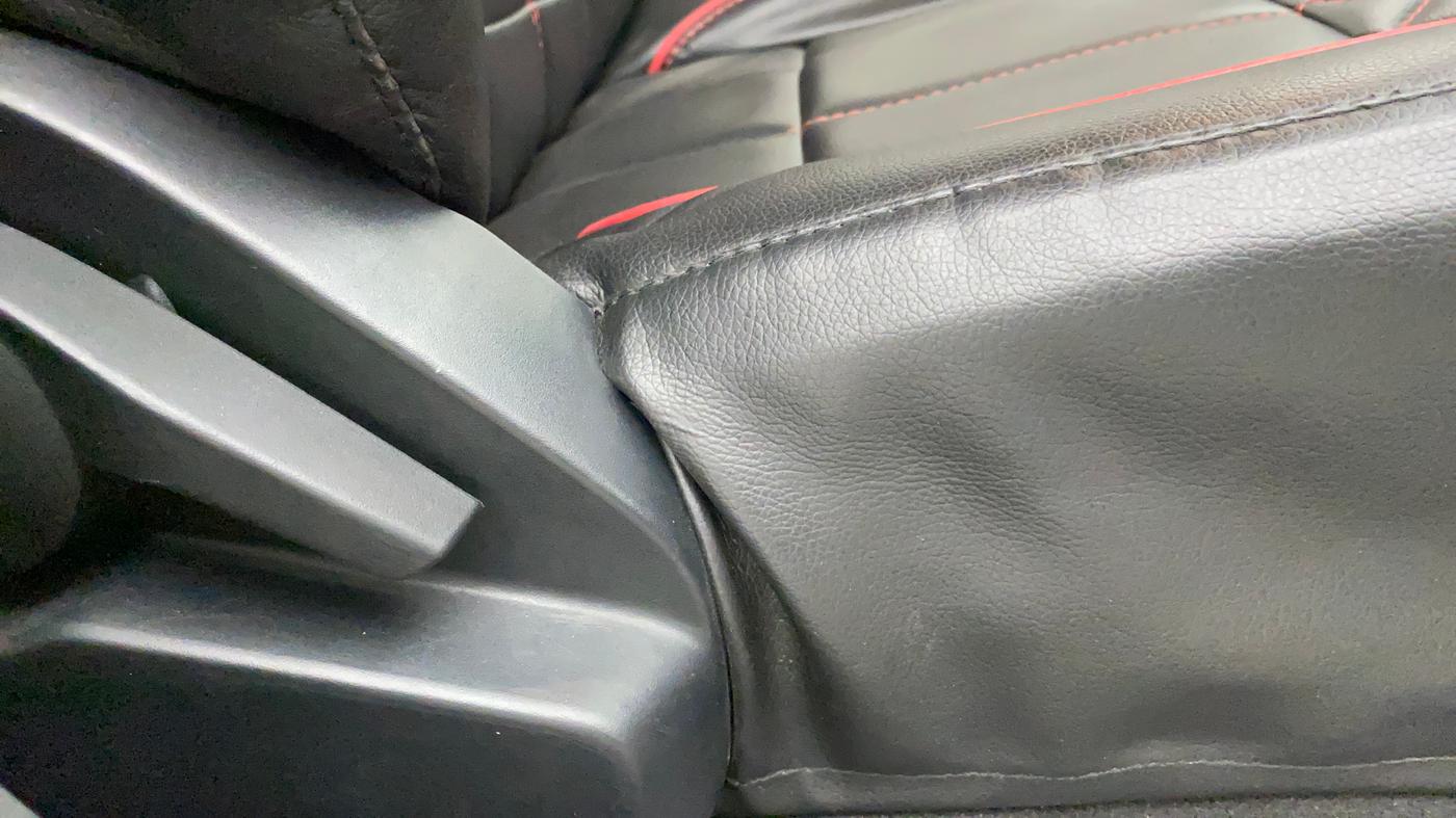 2020 Tata ALTROZ XT PETROL, Petrol, Manual, 20,328 km, Driver Side Adjustment Panel