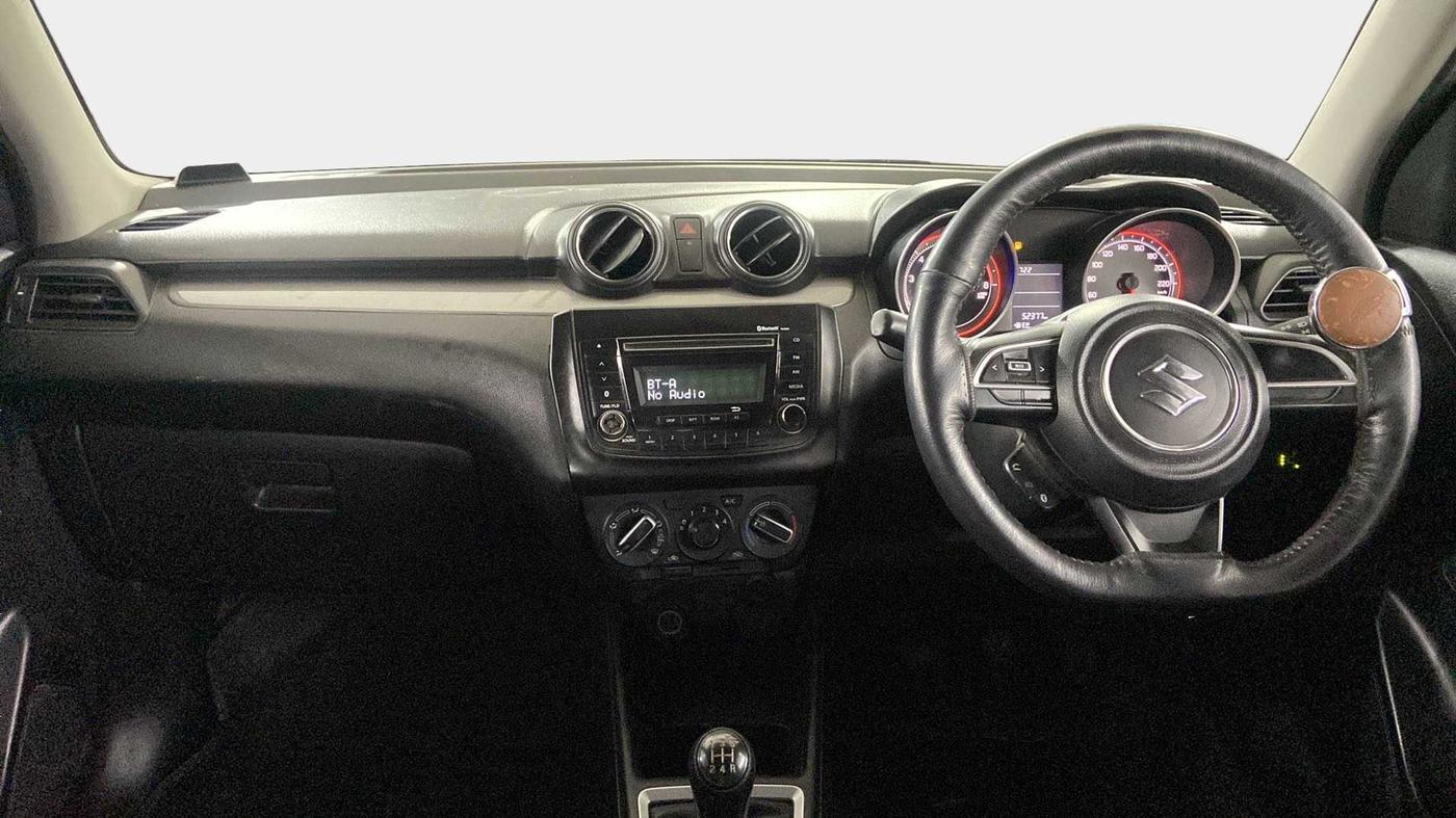2018 Maruti Swift VXI, CNG, Manual, 52,376 km, Dashboard