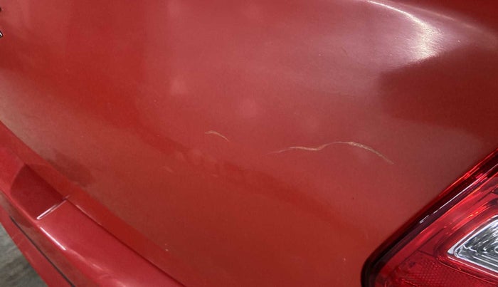 2018 Maruti Swift VXI, CNG, Manual, 52,376 km, Dicky (Boot door) - Minor scratches