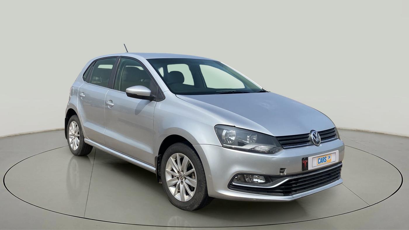 2015 Volkswagen Polo HIGHLINE1.2L, Petrol, Manual, 63,830 km, Right Front Diagonal