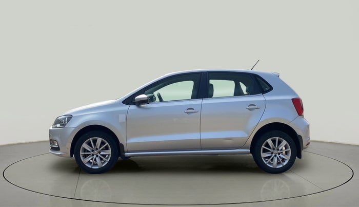 2015 Volkswagen Polo HIGHLINE1.2L, Petrol, Manual, 63,830 km, Left Side