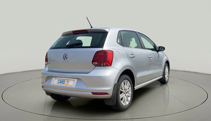 2015 Volkswagen Polo HIGHLINE1.2L, Petrol, Manual, 63,830 km, Right Back Diagonal