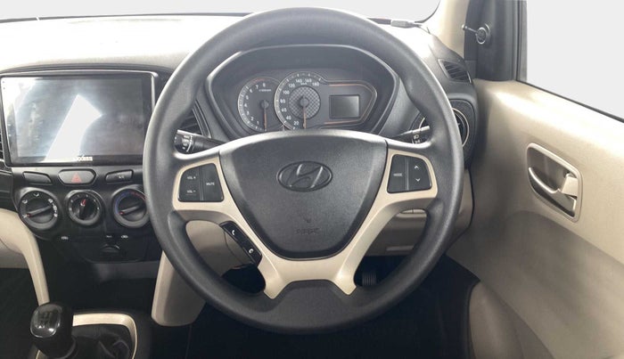 2019 Hyundai NEW SANTRO MAGNA, Petrol, Manual, 65,308 km, Steering Wheel Close Up