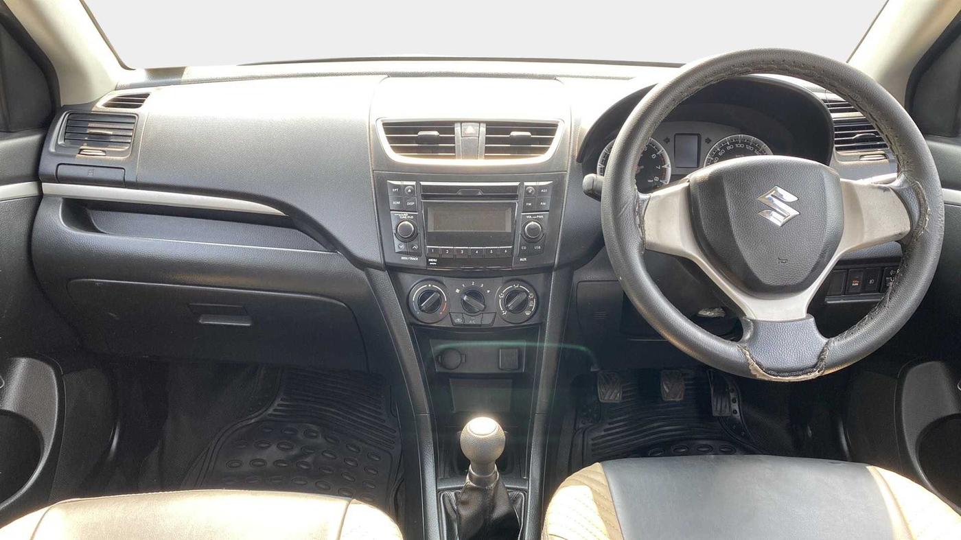 2016 Maruti Swift VXI, Petrol, Manual, 40,568 km, Dashboard