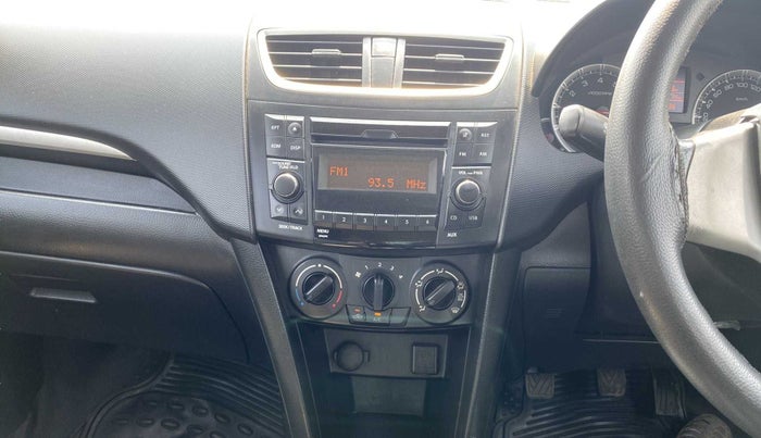 2016 Maruti Swift VXI, Petrol, Manual, 40,568 km, Air Conditioner