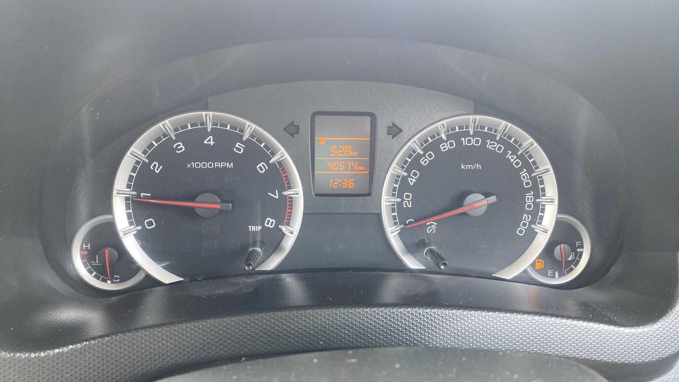 2016 Maruti Swift VXI, Petrol, Manual, 40,568 km, Odometer Image