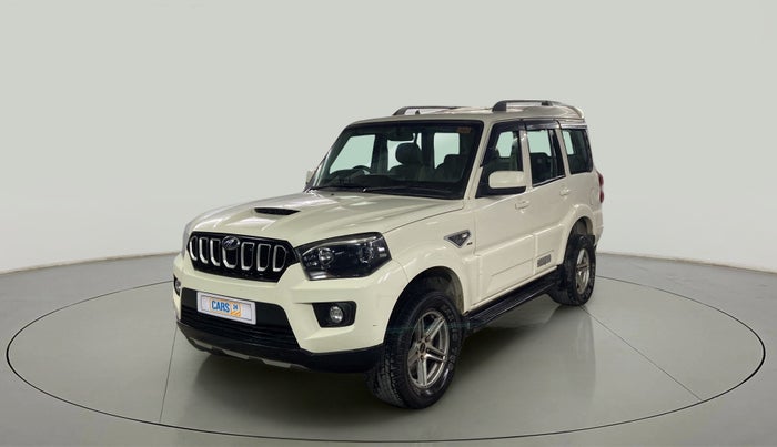 2018 Mahindra Scorpio S7, Diesel, Manual, 51,702 km, Left Front Diagonal