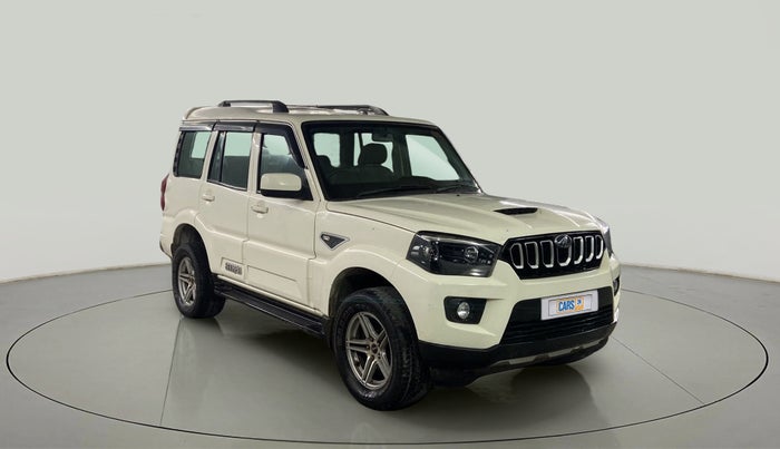 2018 Mahindra Scorpio S7, Diesel, Manual, 51,702 km, Right Front Diagonal