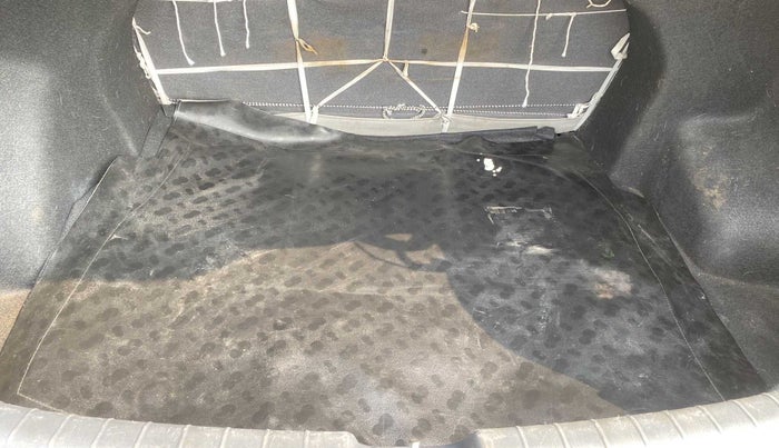 2021 Hyundai AURA E 1.2, Petrol, Manual, 23,026 km, Boot Inside