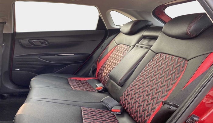 2022 Hyundai NEW I20 ASTA (O) 1.2 MT, Petrol, Manual, 10,762 km, Right Side Rear Door Cabin