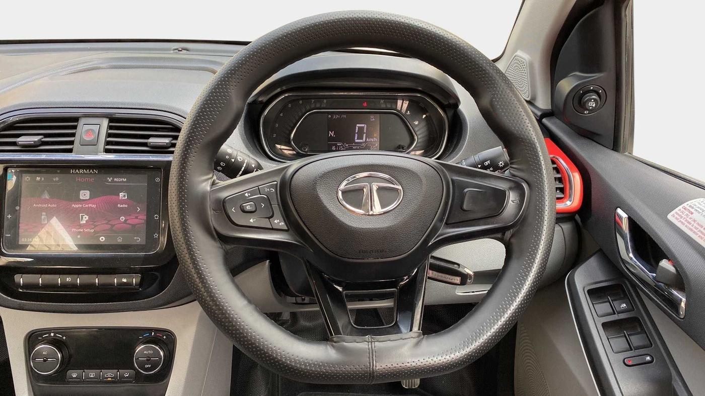 2021 Tata Tiago XZA PLUS DUAL TONE PETROL, Petrol, Automatic, 16,109 km, Steering Wheel Close Up