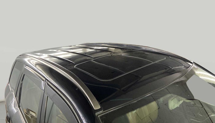 2019 Mahindra XUV500 W11 (O) AT, Diesel, Automatic, 52,721 km, Roof