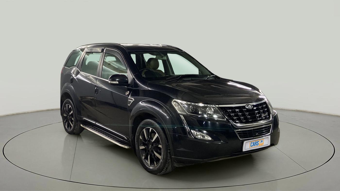2019 Mahindra XUV500 W11 (O) AT, Diesel, Automatic, 52,721 km, Right Front Diagonal