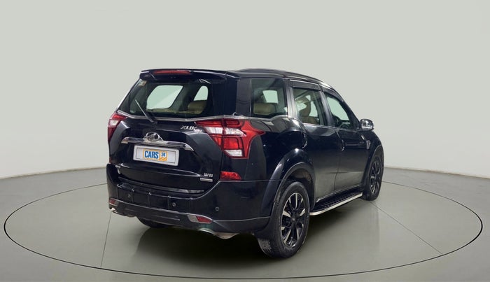 2019 Mahindra XUV500 W11 (O) AT, Diesel, Automatic, 52,721 km, Right Back Diagonal