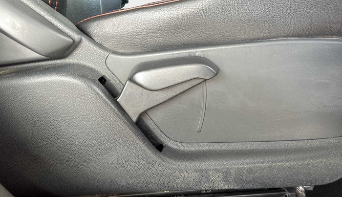 2018 Ford Ecosport TITANIUM 1.5L DIESEL, Diesel, Manual, 77,800 km, Driver Side Adjustment Panel