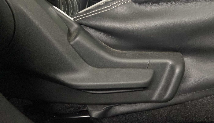 2021 Maruti Baleno DELTA PETROL 1.2, Petrol, Manual, 26,340 km, Driver Side Adjustment Panel