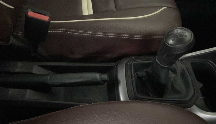 2020 Maruti IGNIS SIGMA 1.2, Petrol, Manual, 16,036 km, Gear Lever