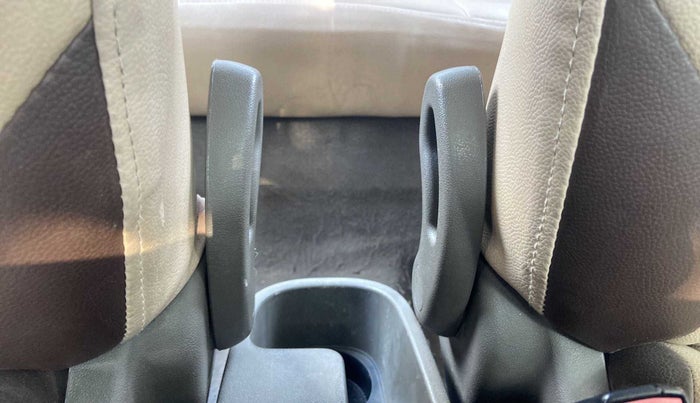 2011 Hyundai i10 MAGNA 1.2, Petrol, Manual, 21,964 km, Driver Side Adjustment Panel