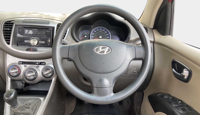 2011 Hyundai i10 MAGNA 1.2, Petrol, Manual, 21,964 km, Steering Wheel Close Up