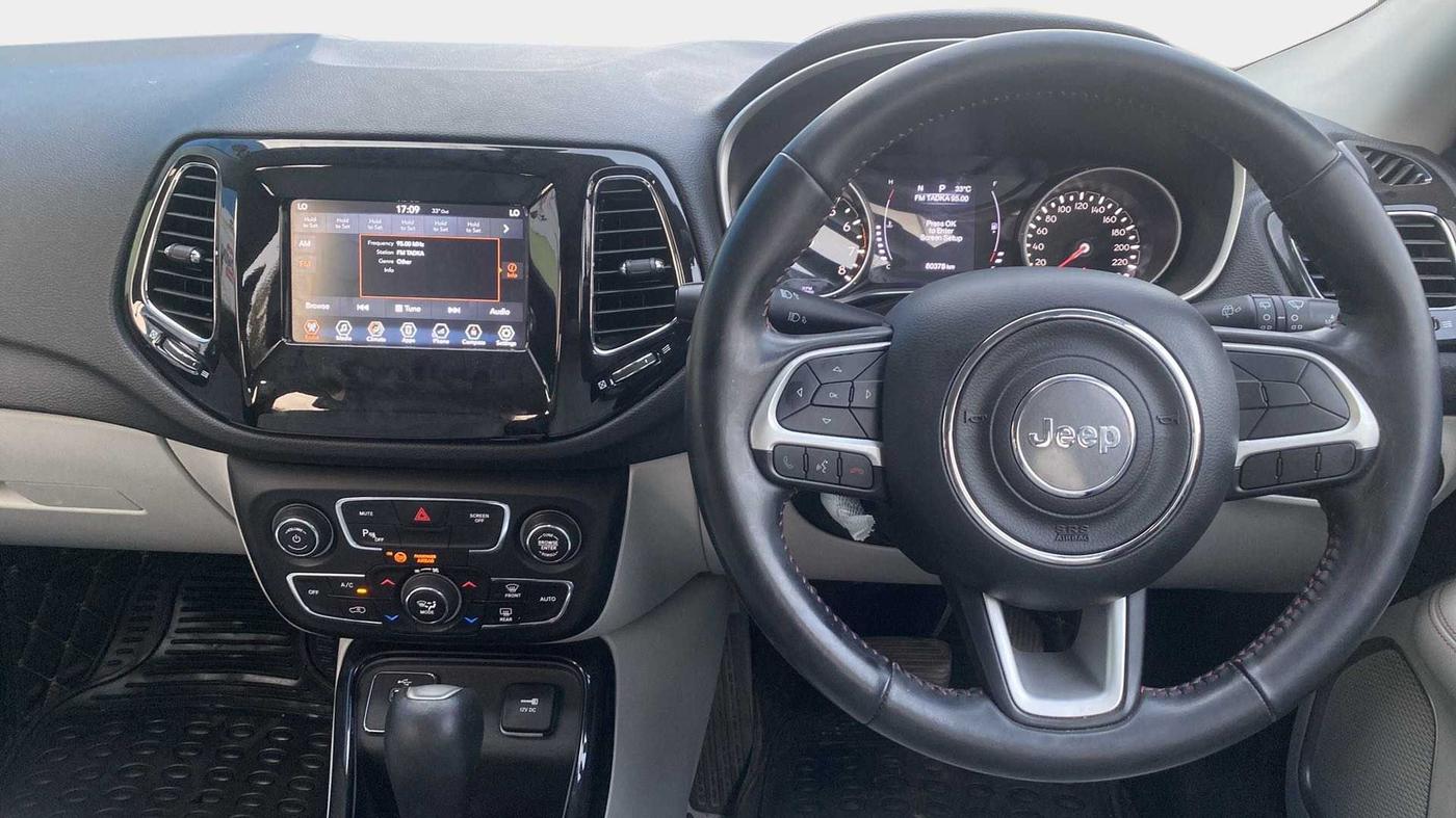 2018 Jeep Compass LIMITED 1.4 PETROL AT, Petrol, Automatic, 80,364 km, Steering Wheel Close Up