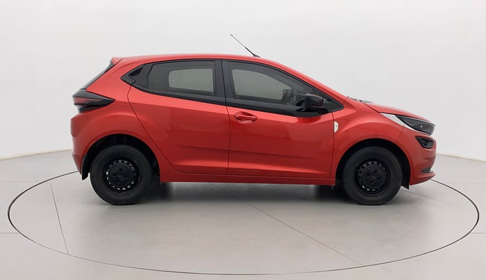 2020 Tata ALTROZ XM PETROL, Petrol, Manual, 30,010 km, Right Side View