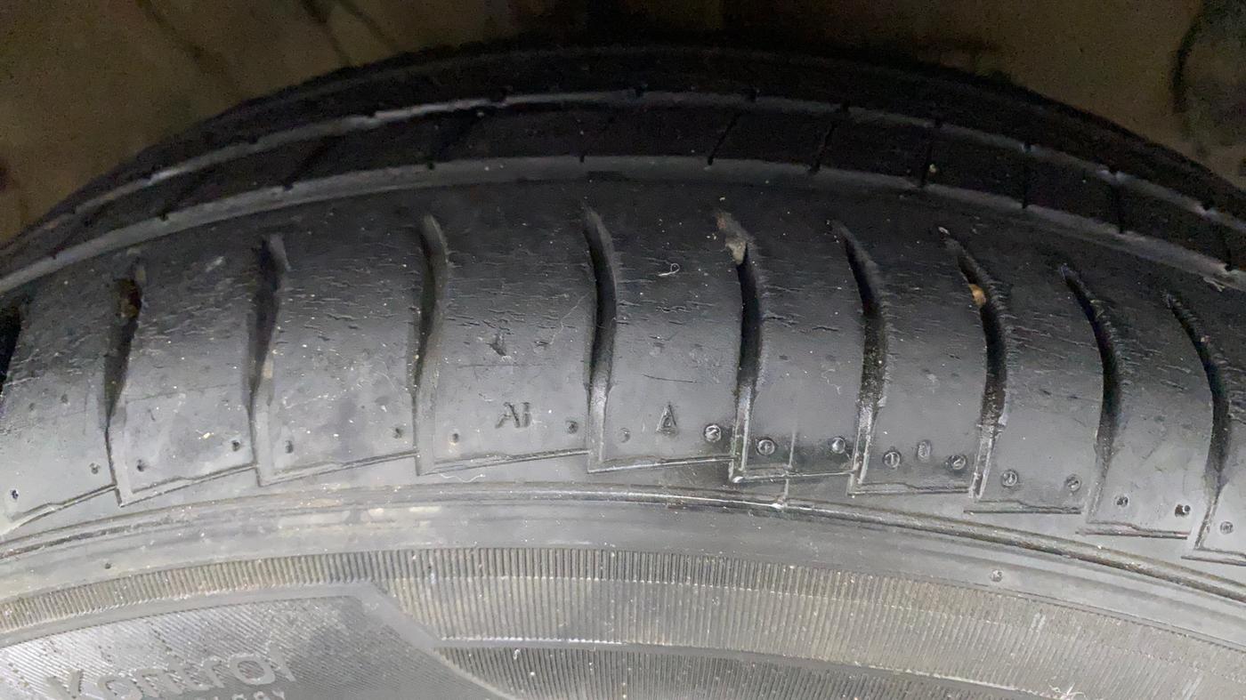 2019 Hyundai NEW SANTRO SPORTZ AMT, Petrol, Automatic, 17,234 km, Right Front Tyre Tread