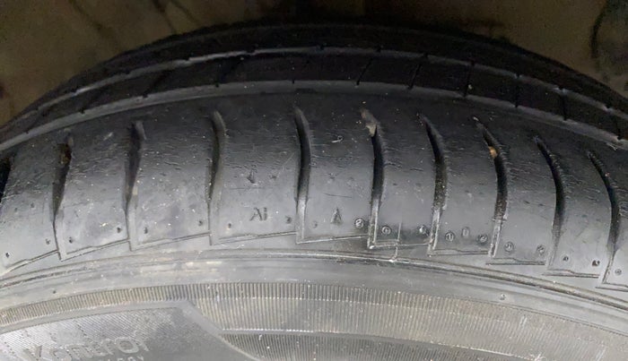 2019 Hyundai NEW SANTRO SPORTZ AMT, Petrol, Automatic, 17,234 km, Right Front Tyre Tread