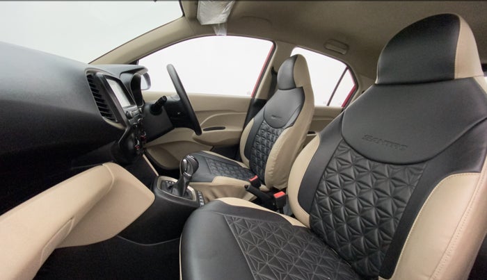 2019 Hyundai NEW SANTRO SPORTZ AMT, Petrol, Automatic, 17,234 km, Right Side Front Door Cabin