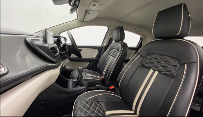 2021 Tata ALTROZ XT DIESEL, Diesel, Manual, 37,923 km, Right Side Front Door Cabin