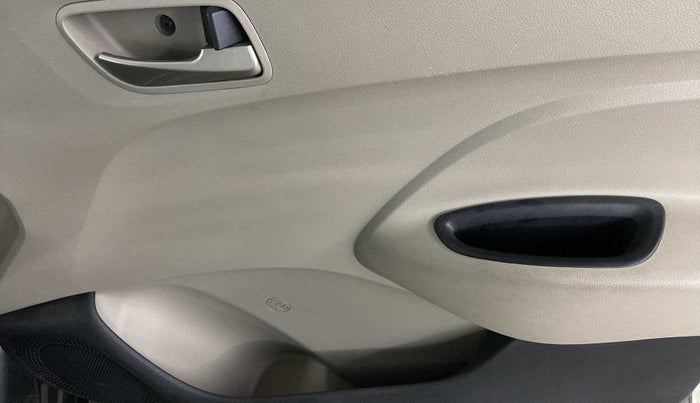 2020 Hyundai NEW SANTRO SPORTZ AMT, Petrol, Automatic, 9,632 km, Driver Side Door Panels Control