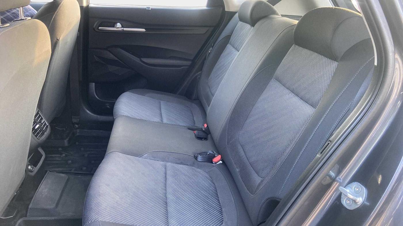 2021 KIA SELTOS HTK PLUS 1.5, Petrol, Manual, 19,097 km, Right Side Rear Door Cabin