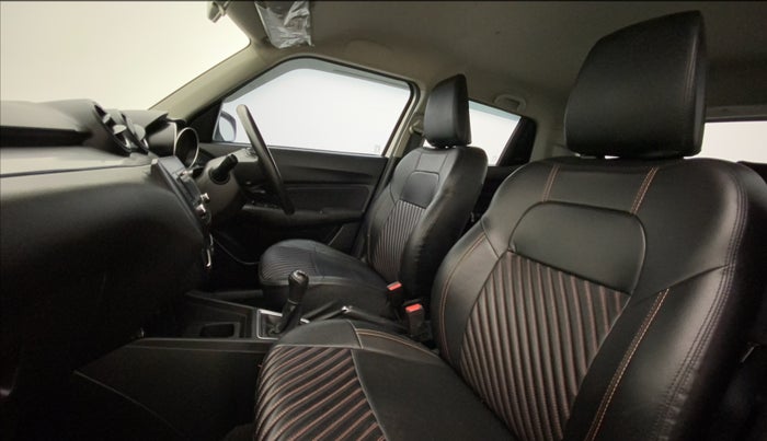 2021 Maruti Swift VXI, Petrol, Manual, 40,050 km, Right Side Front Door Cabin