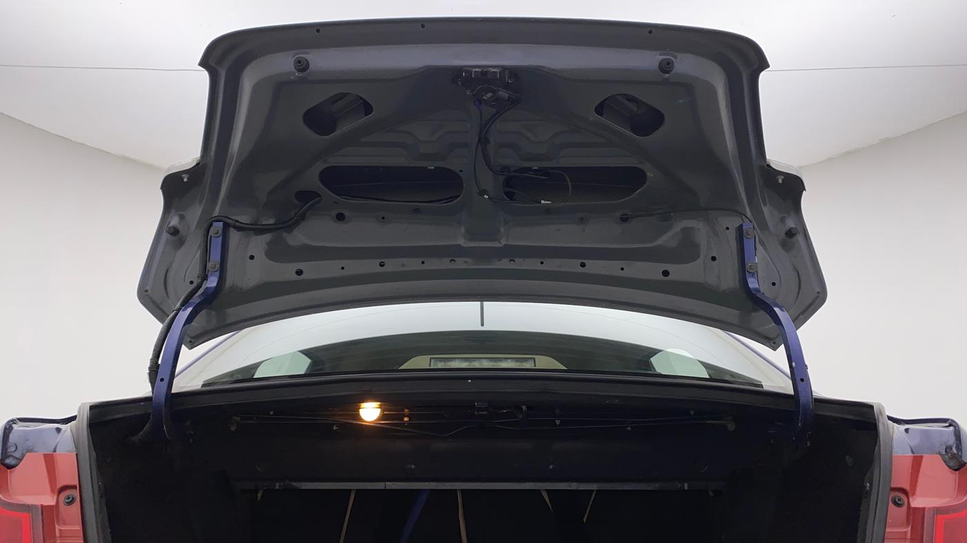 2017 Maruti Dzire VDI AMT, Diesel, Automatic, 1,00,695 km, Boot Door Open